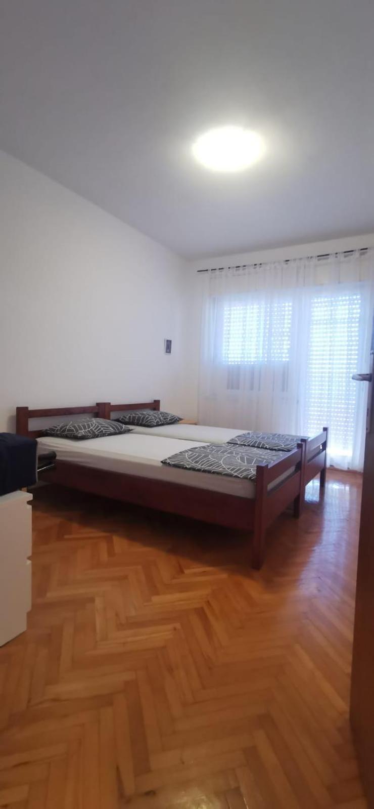 Apartman Simac Okrug Gornji โตรกีร์ ภายนอก รูปภาพ